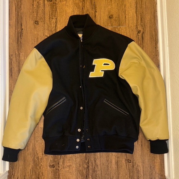 AUTHENTIC Purdue University Varsity Jacket Leather Quilt Lining Cotton Wool - Picture 1 of 5